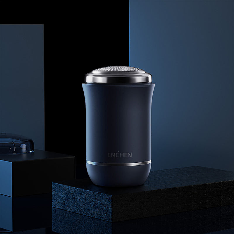 Traveller Mini shaver