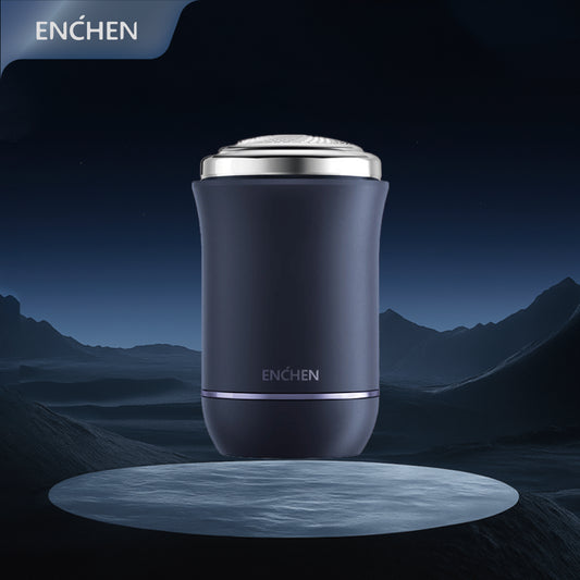 Traveller Mini shaver
